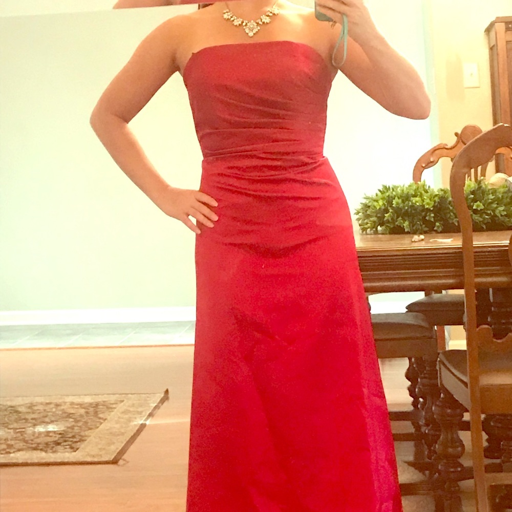 Glamorous Red Silk ABS by Allen Schwartz Gown